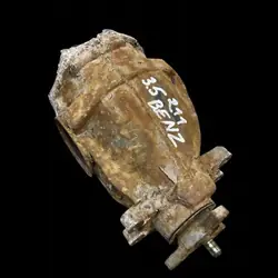 Taka-akselin tasauspyörästö MERCEDES-BENZ E (W211) A2113500662 3.5L 200kW 2005