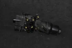 Oljefilterfäste VW PASSAT B6 2.0L bensin 06D115397G