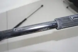 Cylindre de levage capot Mercedes w164 ML GL 1647400645