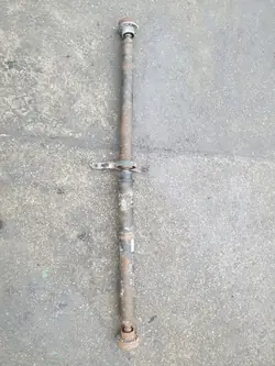 Arbre de transmission Audi A4 B7, OE 8E0521101T