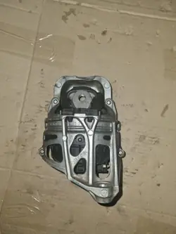 Soporte de Motor Izquierdo Cayenne 9Y Audi Q7 Q8
