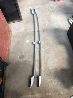 VW Touran kattokaide-sarja OEM 1T0860021 - Käytetty