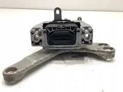 Motorsteun Rechts OEM 5WA199262F voor Skoda Superb III