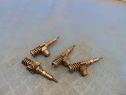 Jeu d'injecteurs Mitsubishi Grandis 2.0DI-D OEM 0414720404