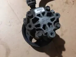 Pompe de direction assistée Opel Insignia 95521951