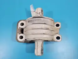 Moottorin kiinnike OEM 8742123 BMW iX3 G08 sähköautolle
