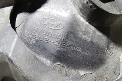 Farol dianteiro halógeno direito HYUNDAI SANTA FÉ II 922022B500