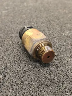 Sensor de pressão de óleo MAN OE 51.27421-0339