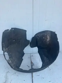 Right Front Wheel Arch Audi A6 C6 4F0821134H