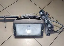 Jeu de feux halogènes Scania R 420 OEM 12345678