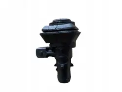Volvo PCV-Ventil OEM 30670269 für XC70 2.4 D