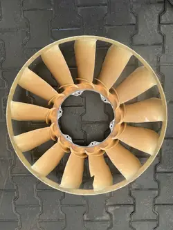 Ventilateur Mercedes Actros MP4 OEM A4712050606 Occasion