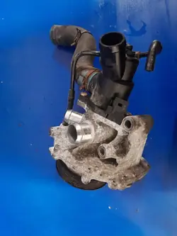 Vattenpump B-Klass W246 2.2 CDI A6512004300