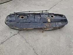 Réservoir carburant OEM 1180175 pour BMW E30 Berline/Coupé