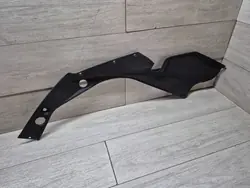 Ferrari 458 Italia höger motorhuveskydd OEM 82277300