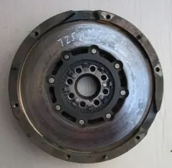 AVENSIS AURIS COROLLA Volante de Dupla Massa 2.0 1AD RAV4