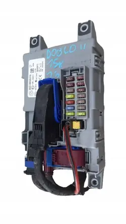 FIAT DOBLO II 15R 1.3 Caixa de Fusíveis