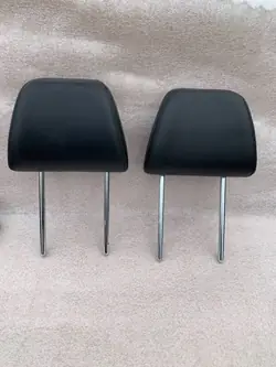 Lot d'appuie-tête avant cuir OEM LDQ883 - Occasion
