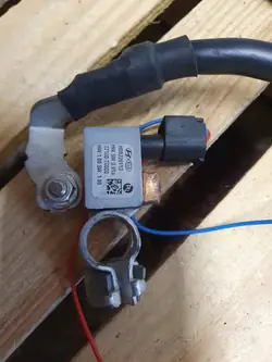 Negatiivinen Klemmi OEM 37180T0000 Etu