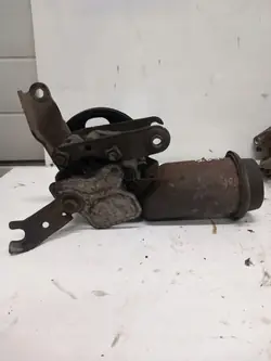 Pompe de direction assistée Toyota Yaris OEM 0123045607890