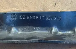 OEM 5J0823301/5J0823302 Dobradiça Capô Skoda Fabia II