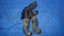Termostaatti OEM 12312389 Jaguar 5.0 Range Rover Sportille