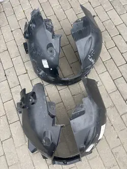 RENAULT TWINGO III Right Front Wheel Arch 14r