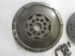 VOLVO V70 S80 XC70 XC60 V60 S60 2.0 D3 Embrayage Bi-Masse 31325140