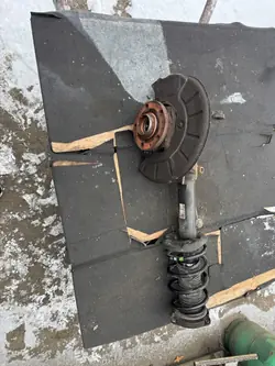 Snodo McPherson anteriore destro Audi Q3 I