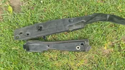OEM 53883-53030 Para-lama esquerdo Lexus IS III