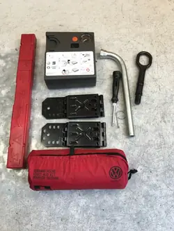 Audi korjaussarja OEM 8P0012615C 8K0860251