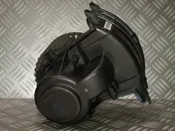 VW MULTIVAN T5 CARAVELLE Motor de Ventilador 7H5820021B