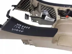 OEM 678 keskikäytävä Ford Mondeo MK4:lle
