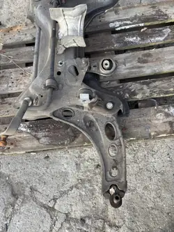 Brazos Suspensión Delantera OEM 93459571 Trafic/Vivaro