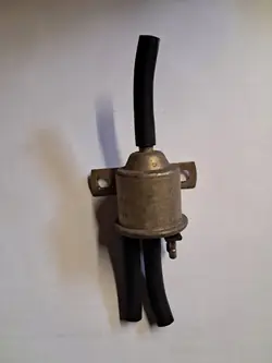 Válvula de vacío OEM PE203308193 para Mercedes W116