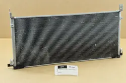 OEM 884A0-42050 AC Kondensor för Toyota RAV4 2.5H Plug-In