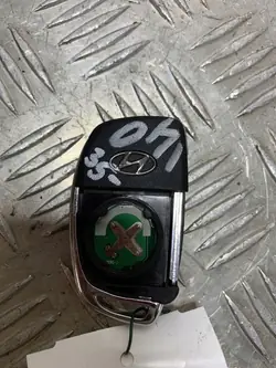 Llave o tarjeta Hyundai i40 OEM FBZ14474 - Usado