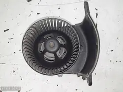 Renault Lämmityspuhallin OEM NN100715E - Käytetty