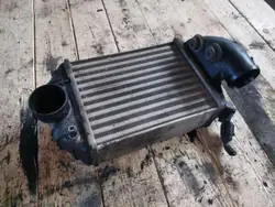 Intercooler OEM 059145805 Vänster Sida för Superb I 2.5 TDI V6