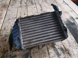 Intercooler OEM 059145805 Linkerkant voor Superb I 2.5 TDI V6