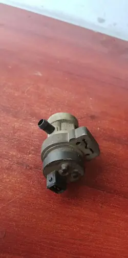 Unterdruckventil OEM 0004701993 für Mercedes W210 2.3L
