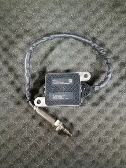 Sensor NOx Mercedes-Benz A0009057108
