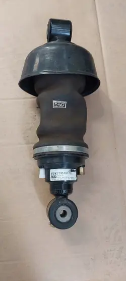 Muelle de aire cabina DAF XG OEM 2335761 - Delantero Usado