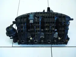 VW GOLF VII PASSAT B8 SKODA 2.0TFSI Insugningsmanifold 06L133201AH