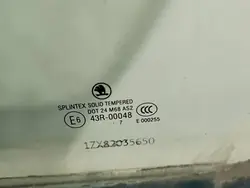 Vitre Portière Avant Gauche Skoda Octavia II OEM IMPRK1544599