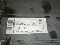 Ford Fusion Mukavuusmoduuli OEM 4S6T15K600CA Käytetty