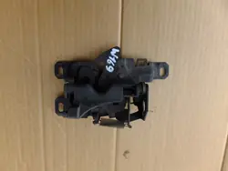 Cerradura capó Mercedes W169 OEM A1698800460 - Usado