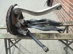 Pivot de roue arrière droit OEM A2053570206 Mercedes W205