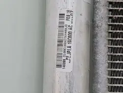 Kühler OEM JPLA19C600AC für Range Rover Sport L494