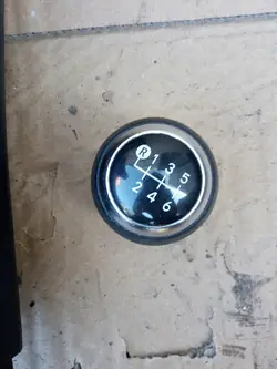 Pommeau de levier Toyota Auris II OEM - Occasion